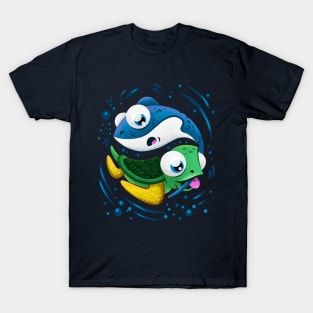 Cute Gift Funny Baby Turtle & Stingray Playing T-Shirt